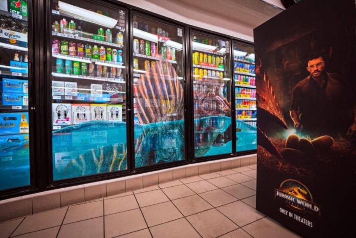 Experiential Retail, OOH & Collectibles